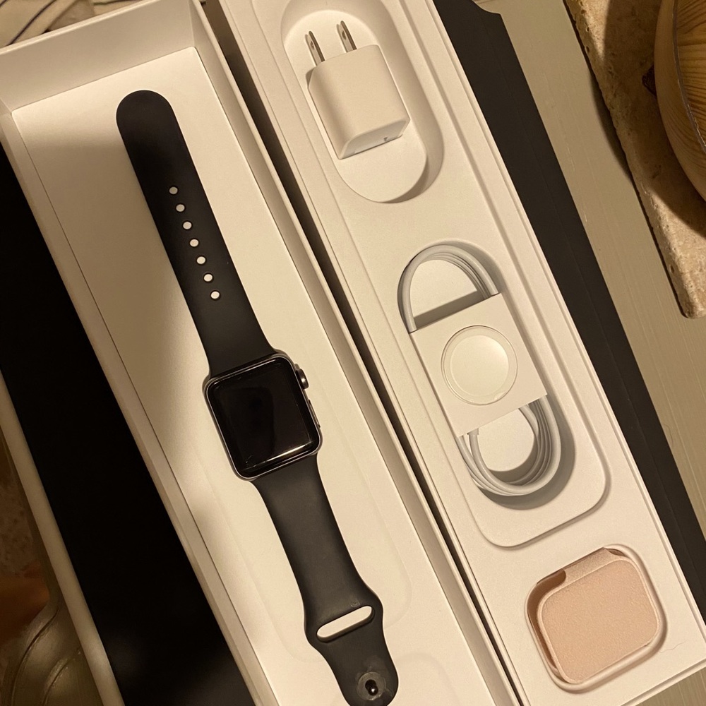 Apple Iwatch series 3 Slate Grey